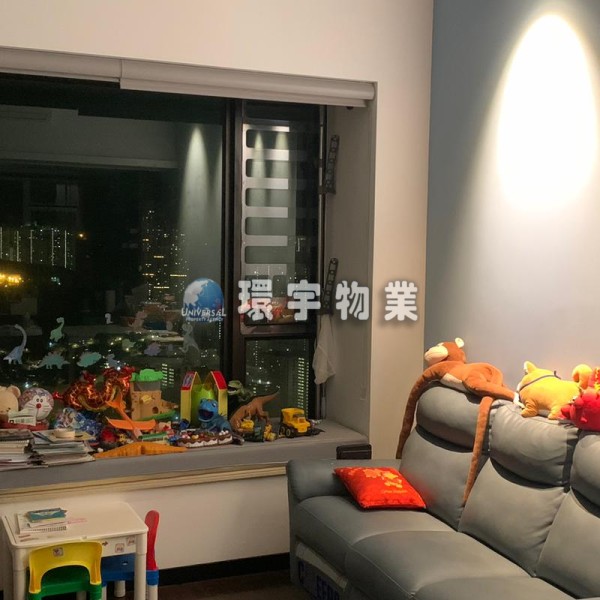 極高層開揚  啱嘅盡傾