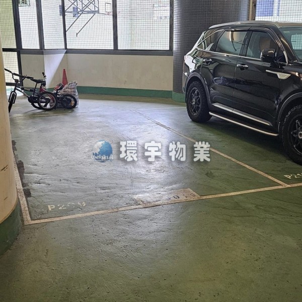 易泊車位