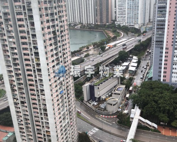 鄰近西鐵,交通方便