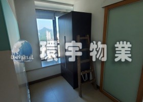 c40a2e4b-1383-44ac-b29d-78b47d2764b5.jpg