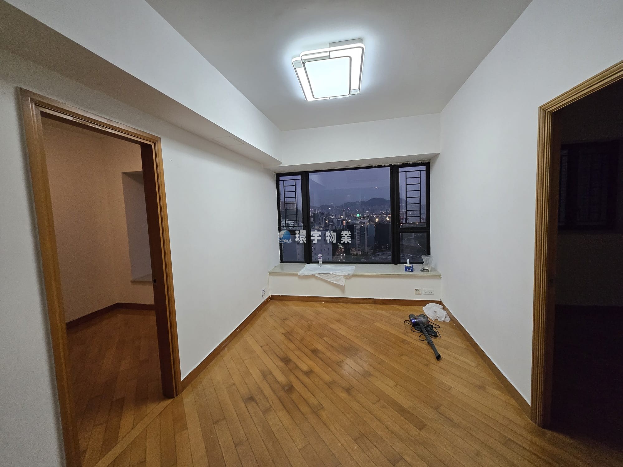 WhatsApp Image 20 at 18.52.46.jpeg