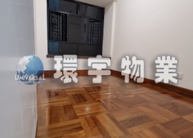 2b5b61d5-0114-47e1-9895-2924e15b1057.jpg
